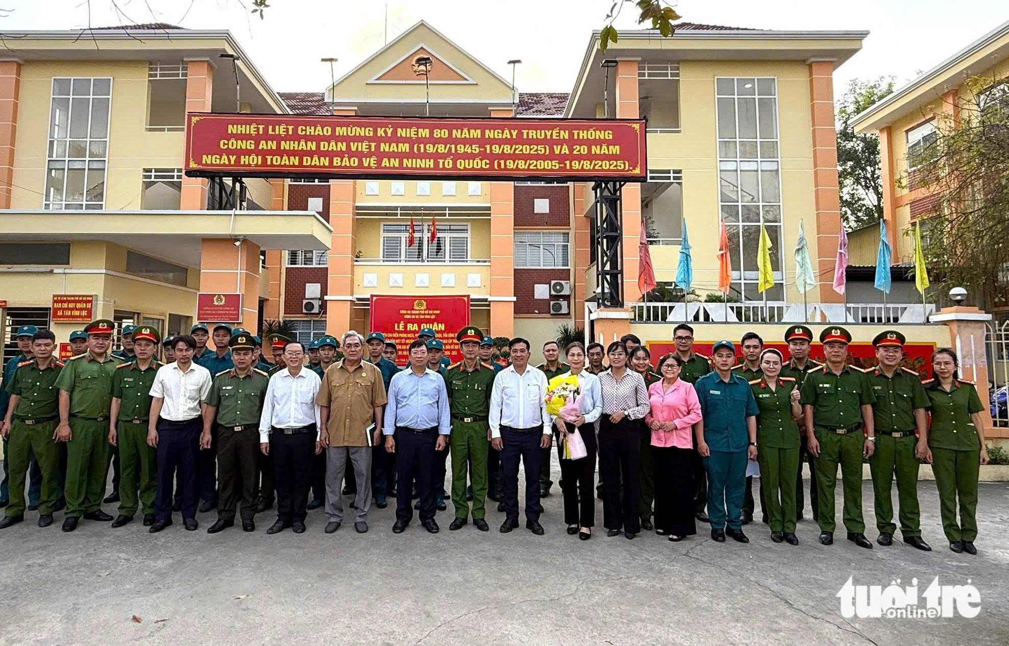 Công an TP.HCM tổng tấn công tội phạm, nâng cao hình ảnh Thành phố an toàn, thân thiện - Ảnh 6.
