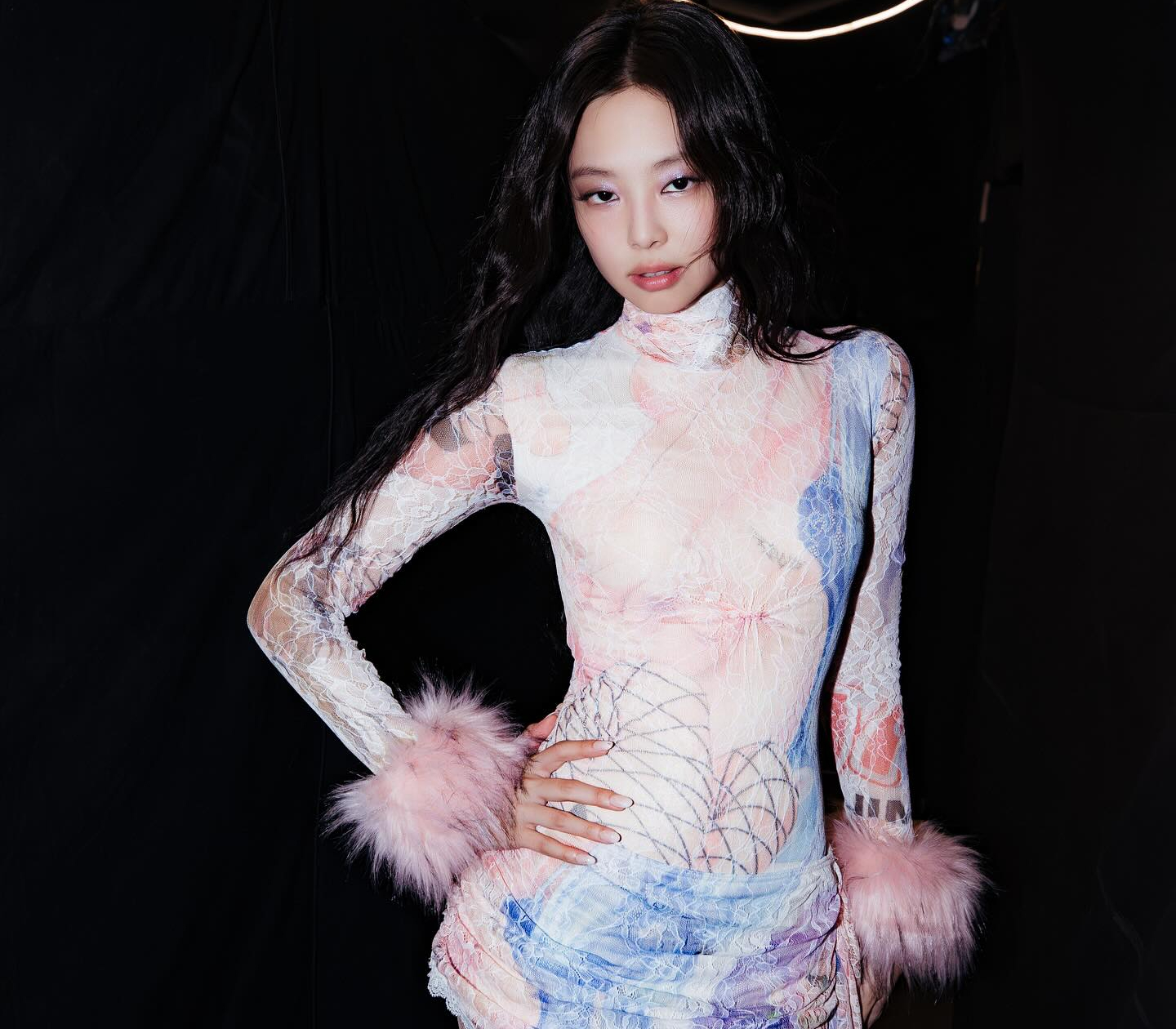 Jennie tham gia show thực tế; Hé lộ tình tiết phim Avatar phần 3 - Ảnh 2.