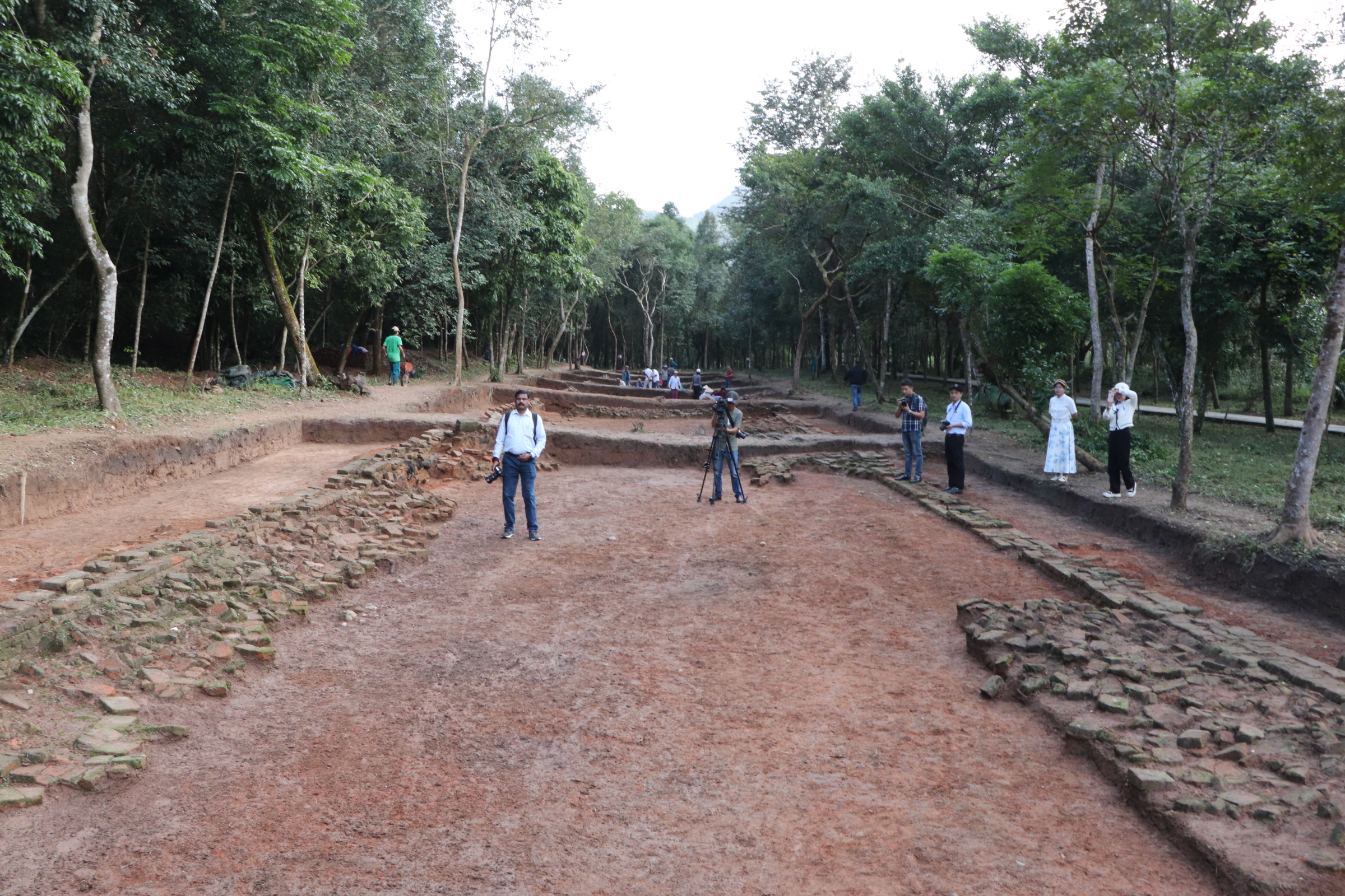 Mỹ Sơn - Ảnh 1.