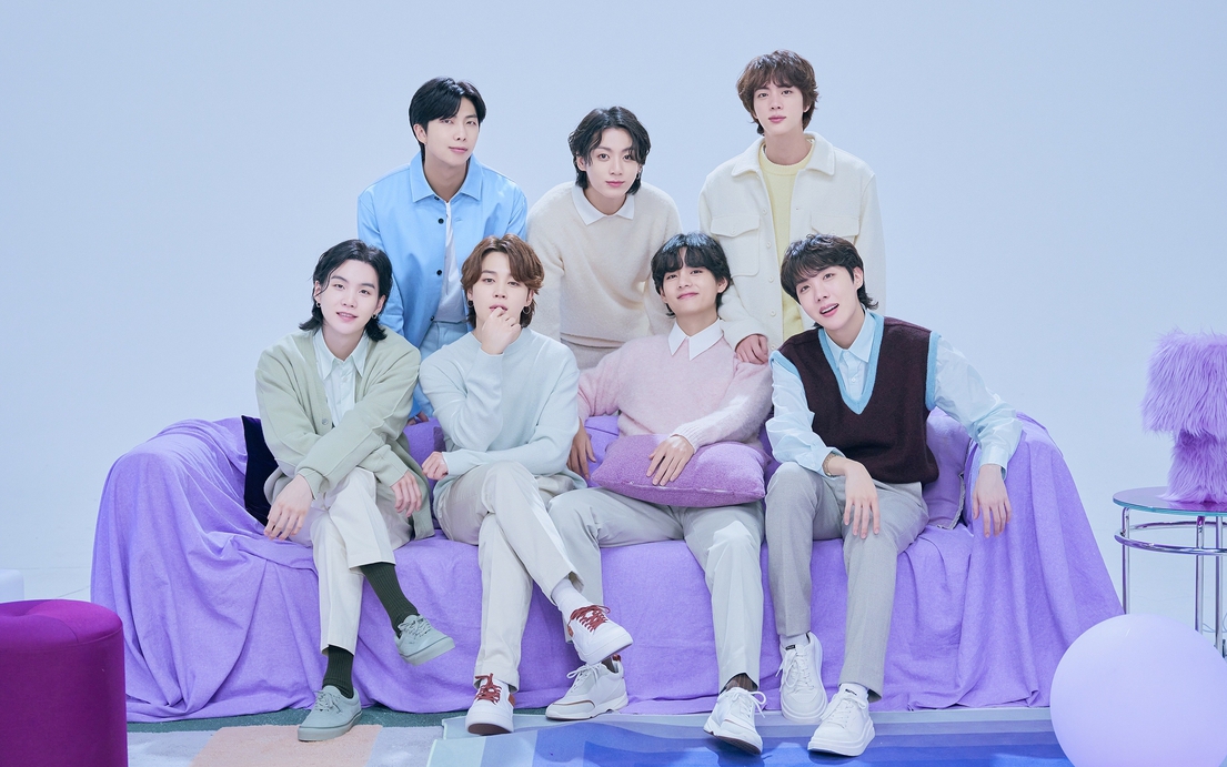 BTS lập thành tích trước thềm comeback; Wanna One tái hợp- Ảnh 2.