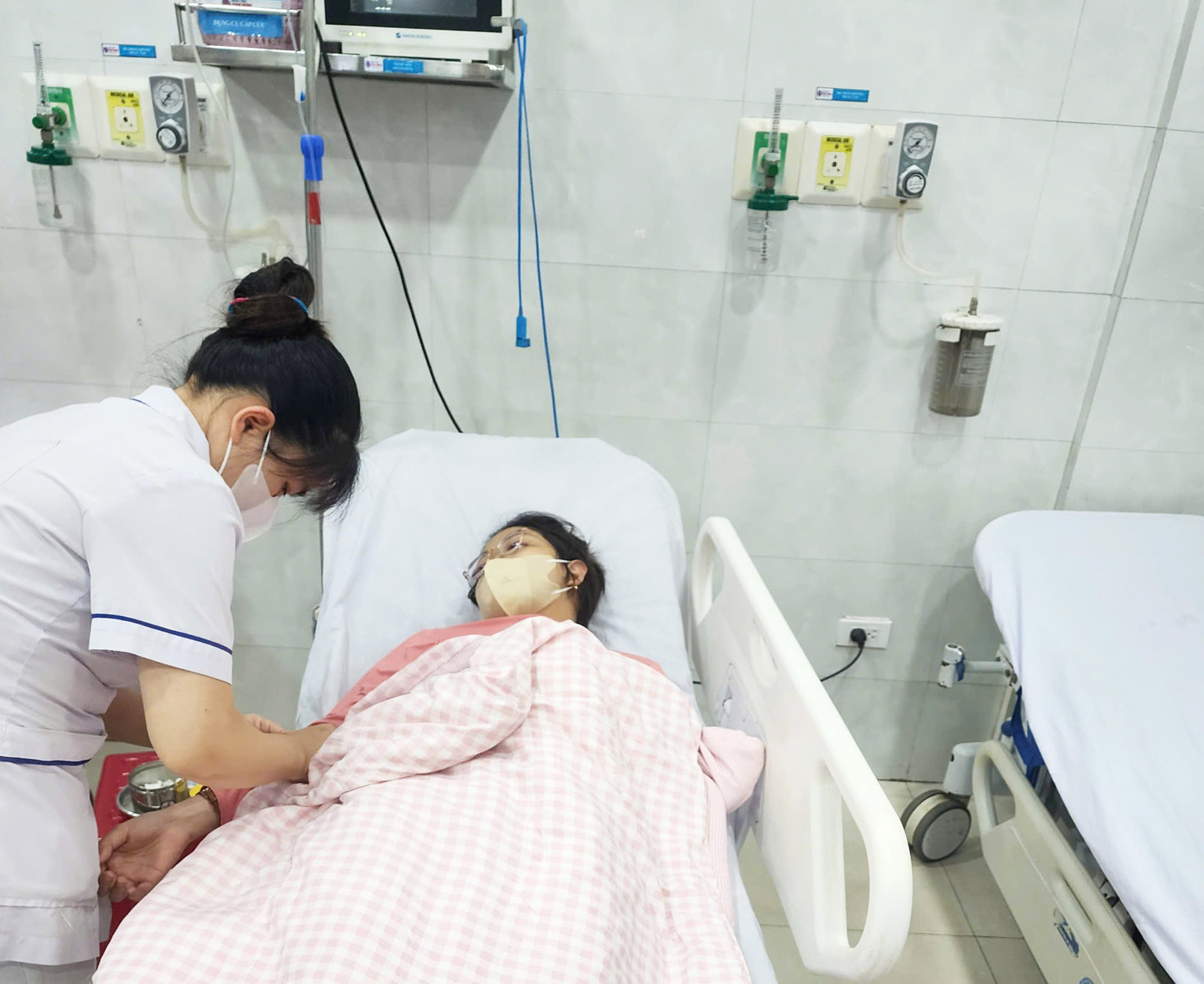 bánh mì - Ảnh 1.