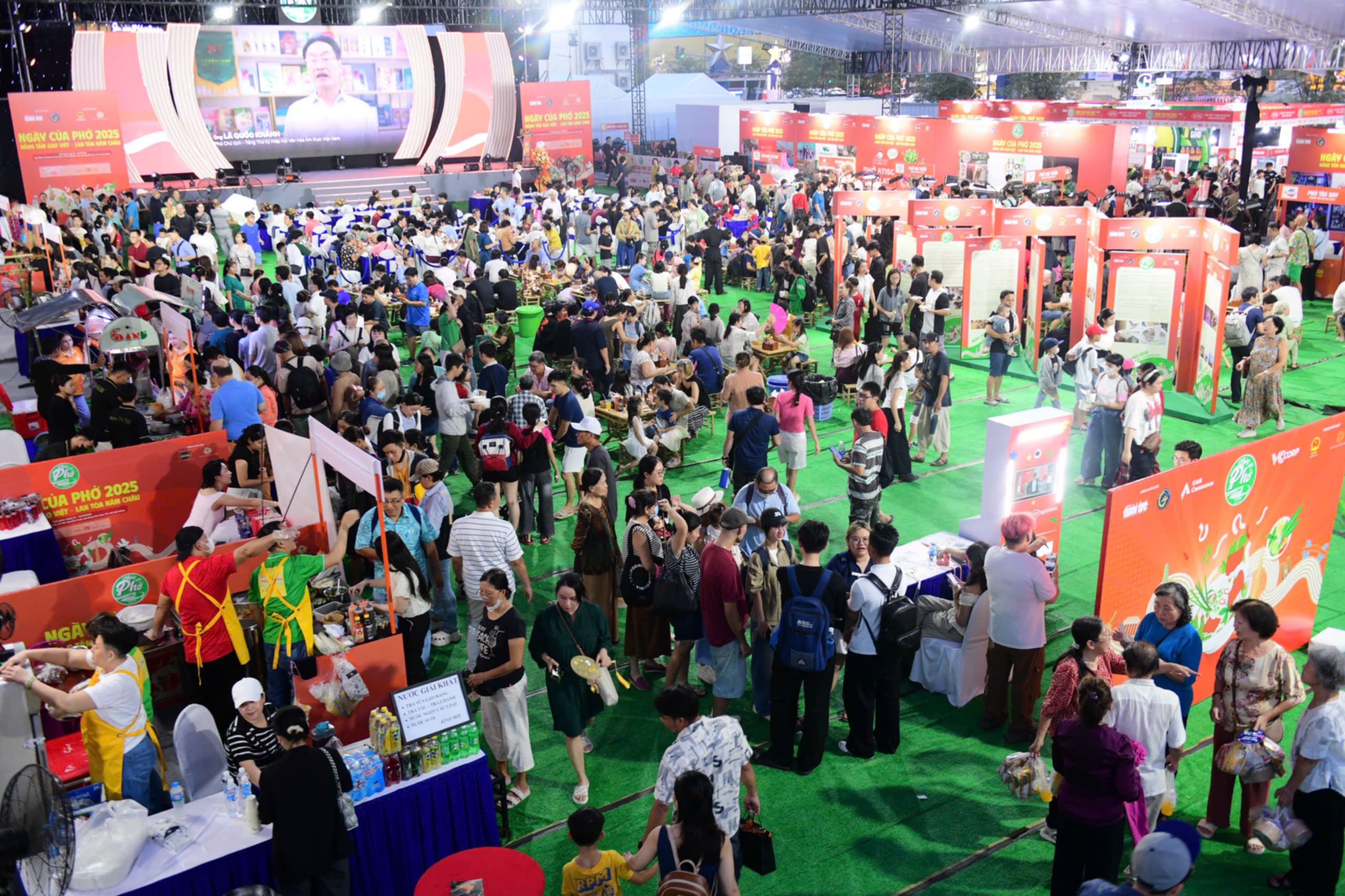 Ngày của Phở năm 2025: Công nghiệp phở phải phát triển xứng tầm - Ảnh 3. Ngày của phở - Ảnh 3.