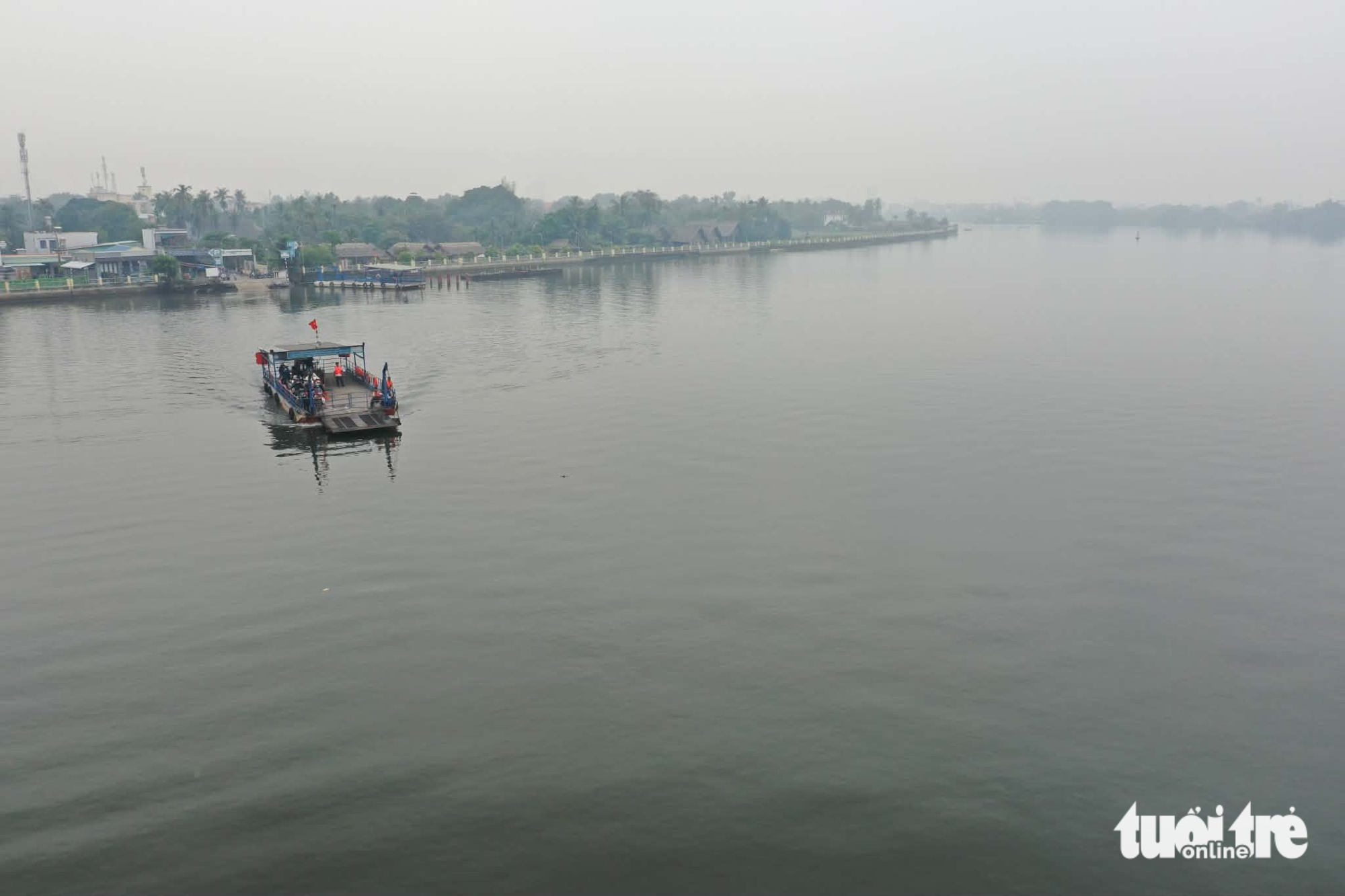 Sáng nay TP.HCM mù mịt có phải do ô nhiễm? - Ảnh 3.