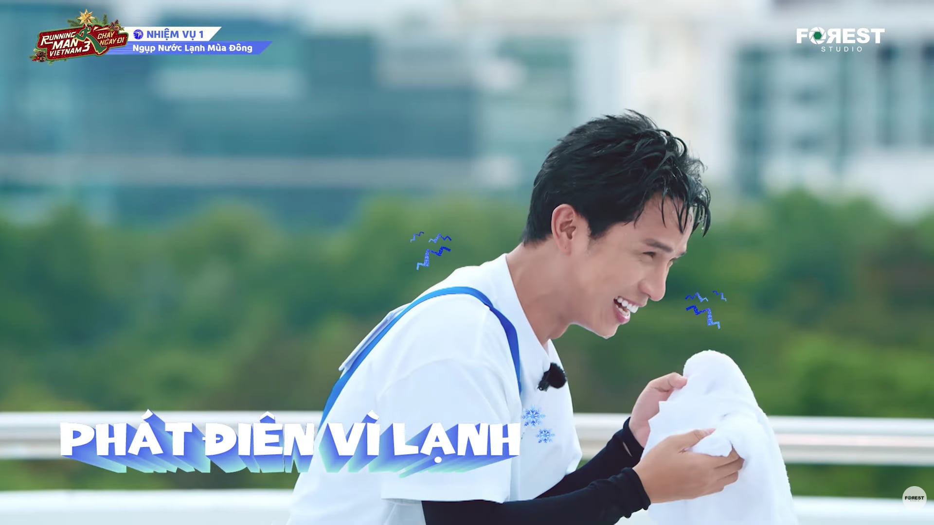 Bùi Công Nam gặp khó vì chiều cao, tận hưởng hình phạt tại Running man tập 10 - Ảnh 3. Bùi Công Nam gặp khó vì chiều cao, tận hưởng hình phạt tại Running man tập 10 - Ảnh 3.