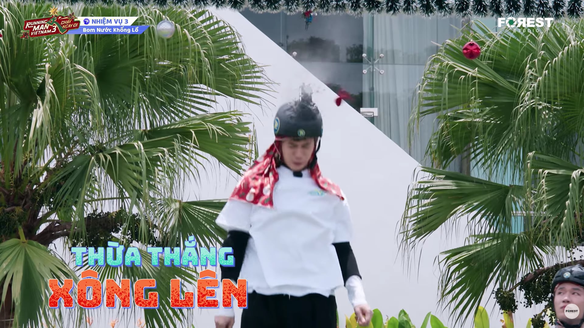 Bùi Công Nam gặp khó vì chiều cao, tận hưởng hình phạt tại Running man tập 10 - Ảnh 10. Bùi Công Nam gặp khó vì chiều cao, tận hưởng hình phạt tại Running man tập 10 - Ảnh 10.