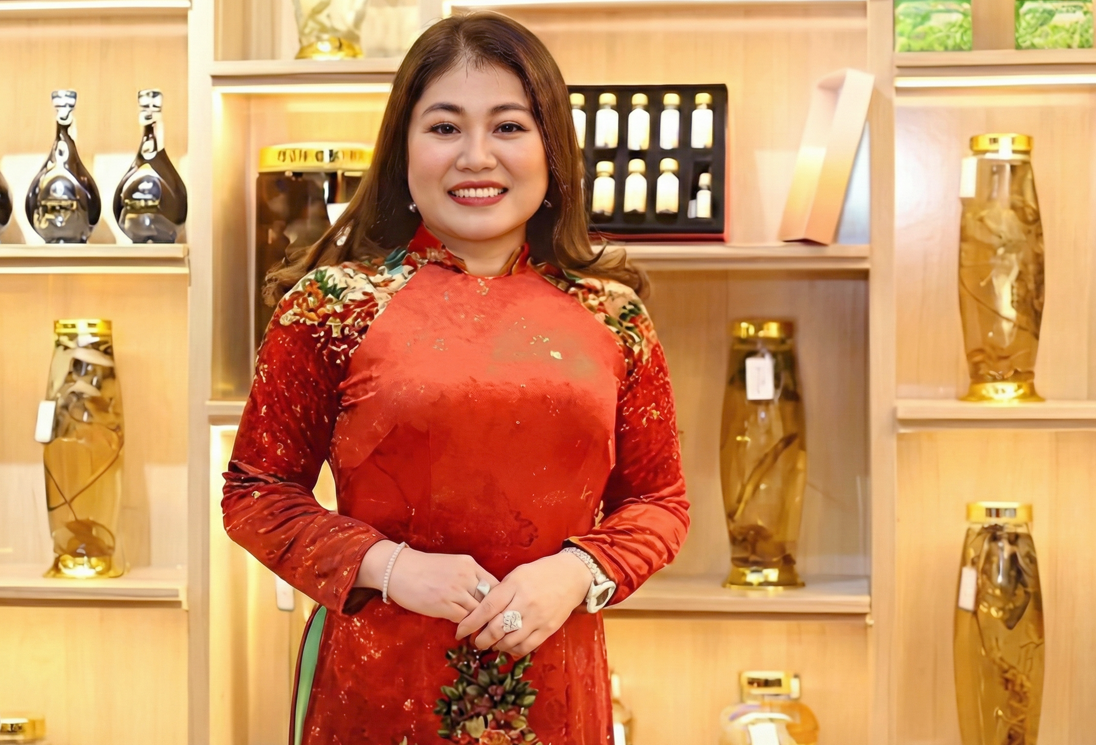 Chủ tịch Tập đoàn Mỹ Hạnh 'vẽ' dự án trồng sâm Ngọc Linh, huy động gần 1.300 tỉ đồng - Ảnh 1.