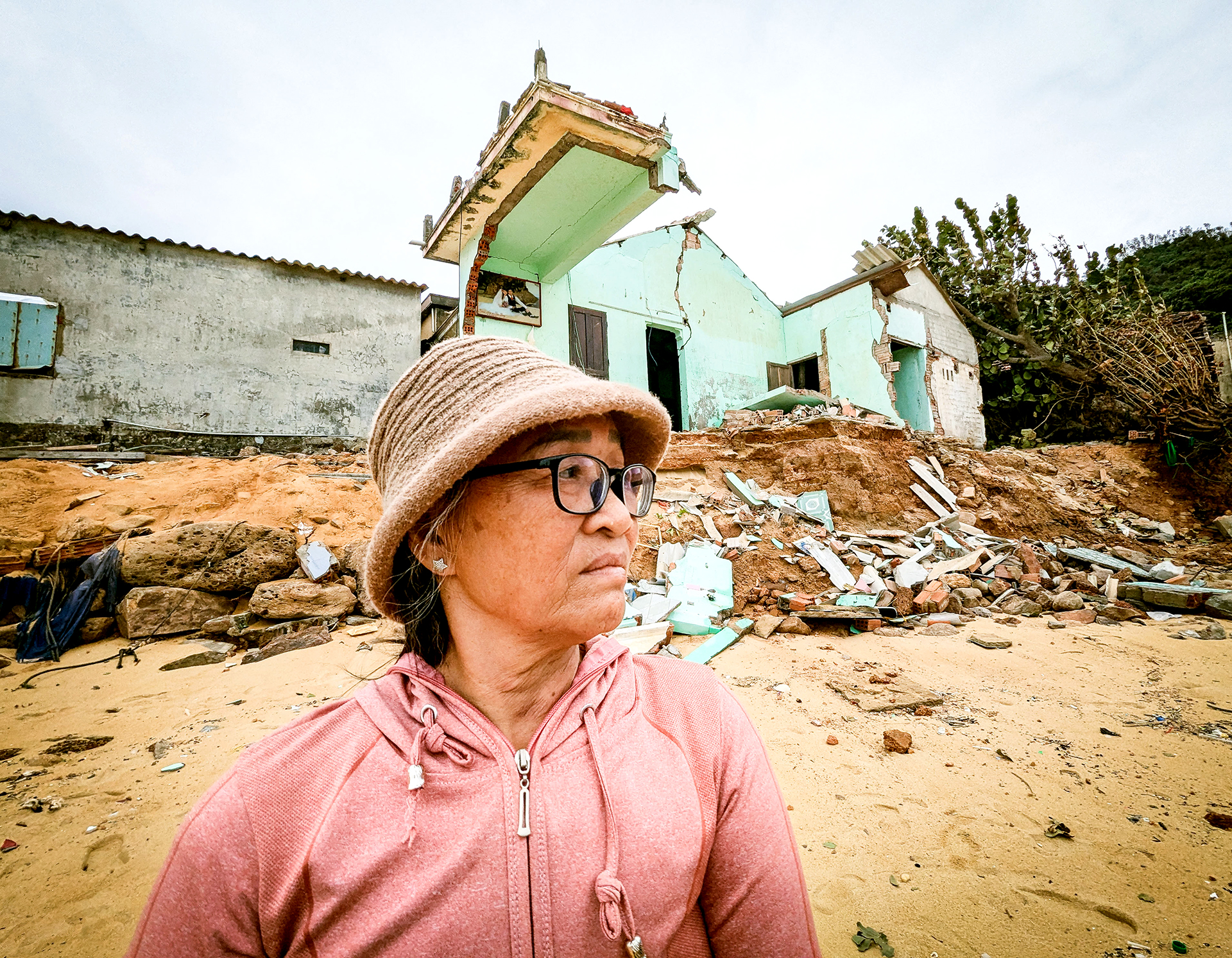 Chiến dịch không tiếng súng: 62 ngày đêm thần tốc xây gần 2.000 ngôi nhà cho dân vùng lũ - Ảnh 3.