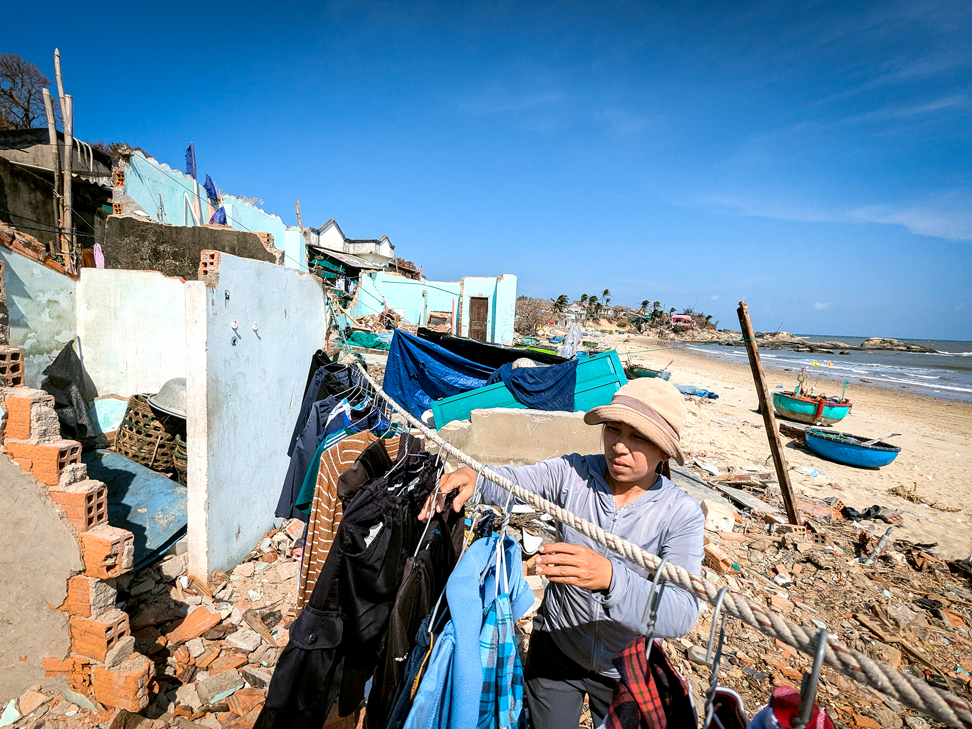 Chiến dịch không tiếng súng: 62 ngày đêm thần tốc xây gần 2.000 ngôi nhà cho dân vùng lũ - Ảnh 6.