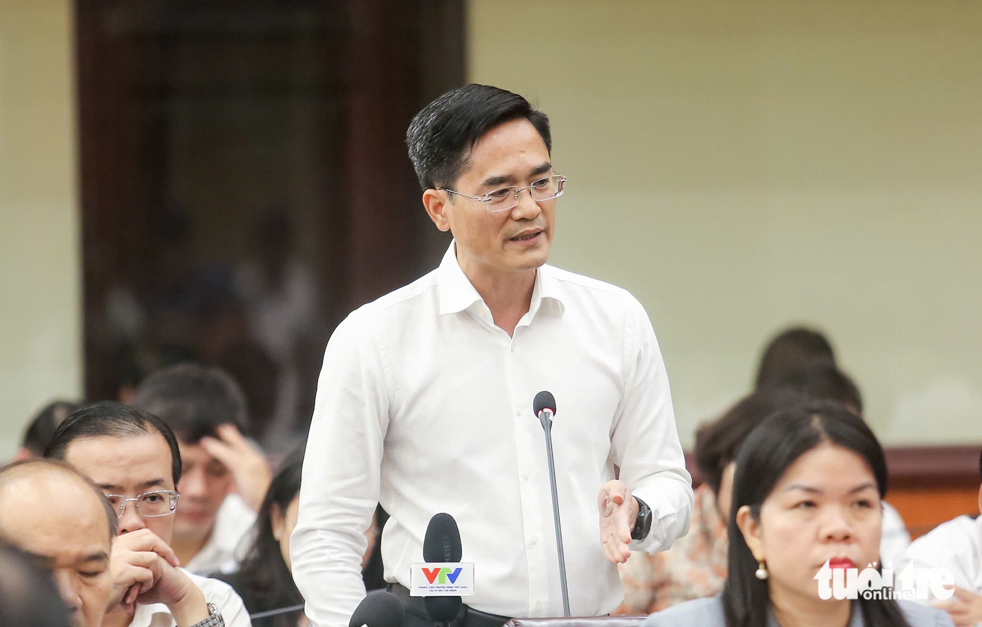 sắp xếp cán bộ - Ảnh 4.