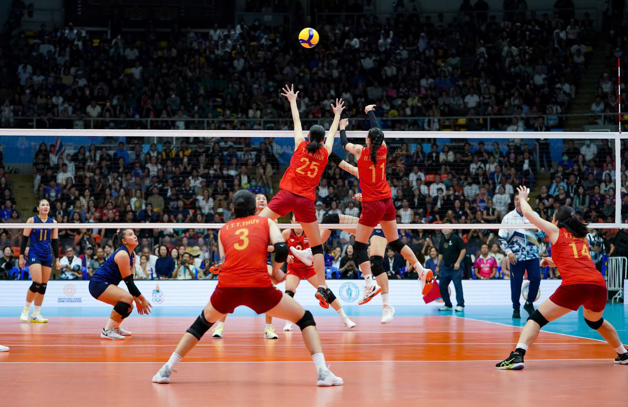 bóng chuyền - Ảnh 2.