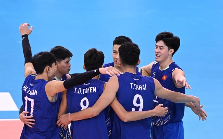 Futsal nam Việt Nam thua sốc Malaysia ở SEA Games 33- Ảnh 2.