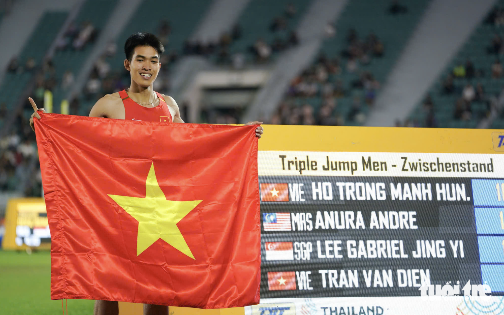 Vietnamese mother of 2 wins boxing gold at 33rd SEA Games - Ảnh 2.