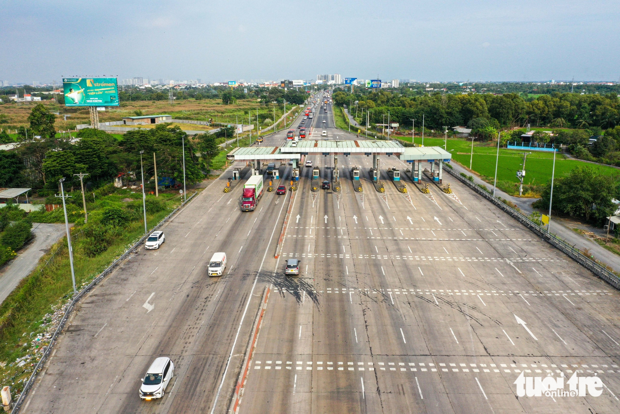 Vietnam to break ground on $1.37bn expansion of key expressway to Mekong Delta this week- Ảnh 12.