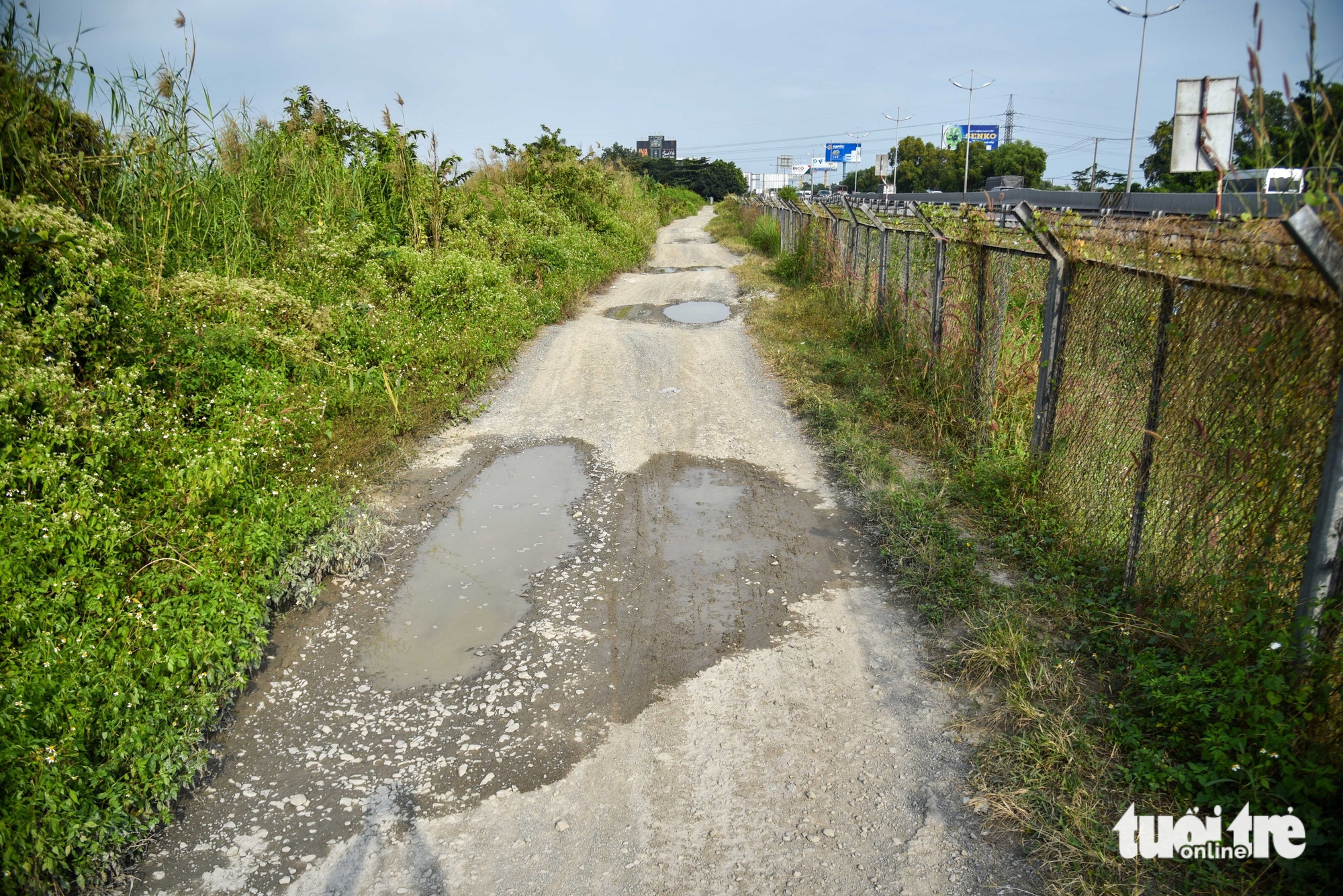 Vietnam to break ground on $1.37bn expansion of key expressway to Mekong Delta this week- Ảnh 4.