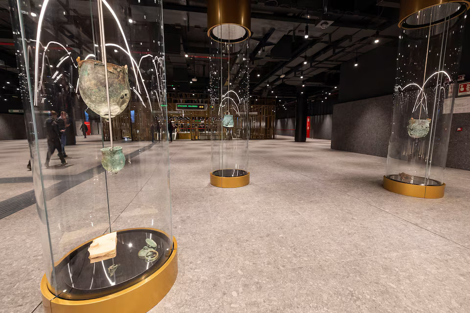 New Rome metro stations showcase ancient treasures after years of delays- Ảnh 5. New Rome metro stations showcase ancient treasures after years of delays- Ảnh 5.