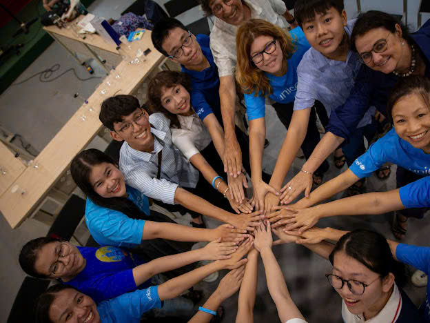 Businesses and the journey to shaping Vietnam’s future for every child - Ảnh 1.