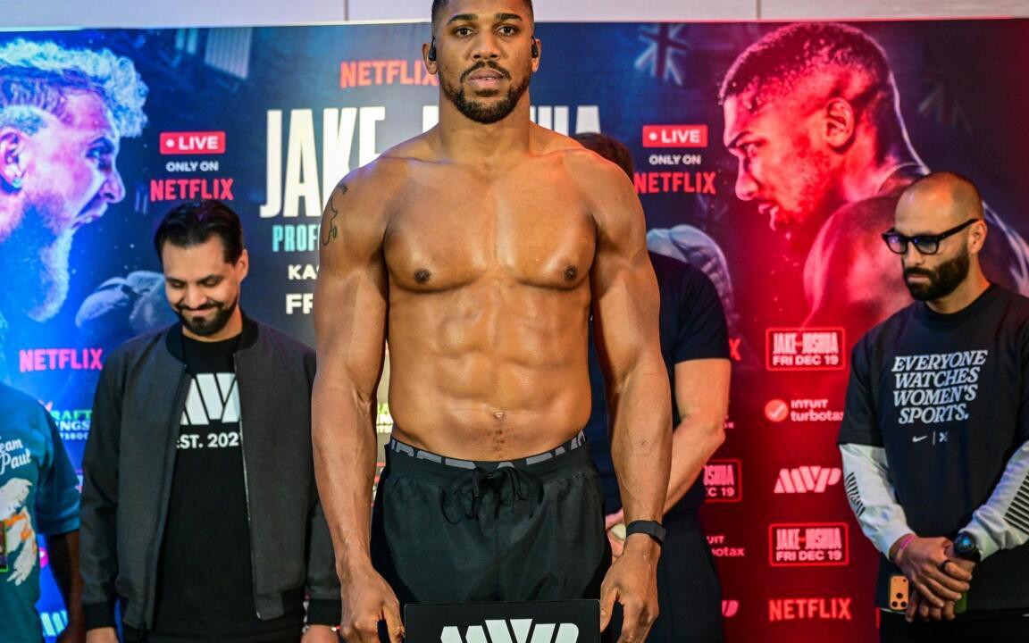 Anthony Joshua released from hospital following car accident - Ảnh 2.