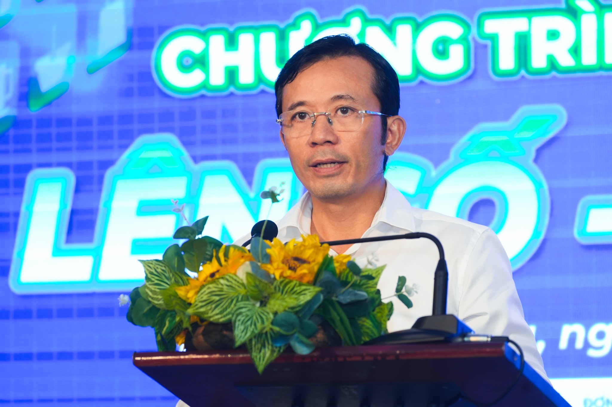 Các thay đổi đang đến rất gần với tiểu thương, hộ kinh doanh - Ảnh 2.