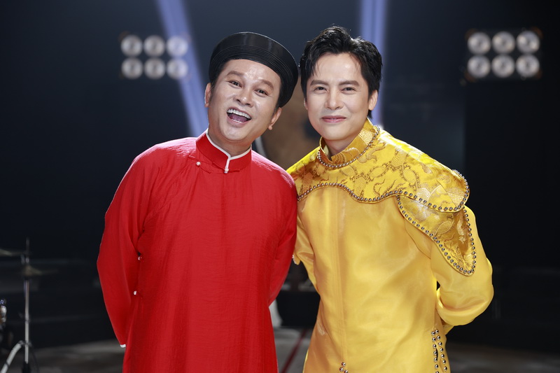 Ca sĩ Minh Sang gây bất ngờ khi lần đầu tiên đưa đọc hịch vào nhạc cổ động tôn vinh bộ đội cụ Hồ - Ảnh 3.