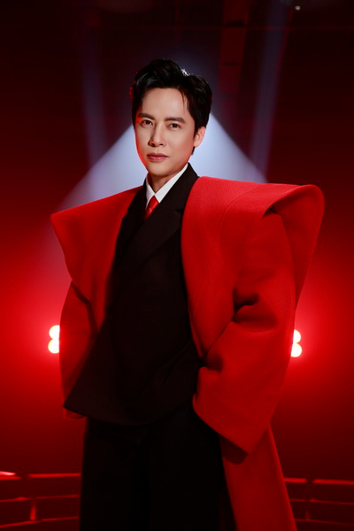 Ca sĩ Minh Sang gây bất ngờ khi lần đầu tiên đưa đọc hịch vào nhạc cổ động tôn vinh bộ đội cụ Hồ - Ảnh 2.