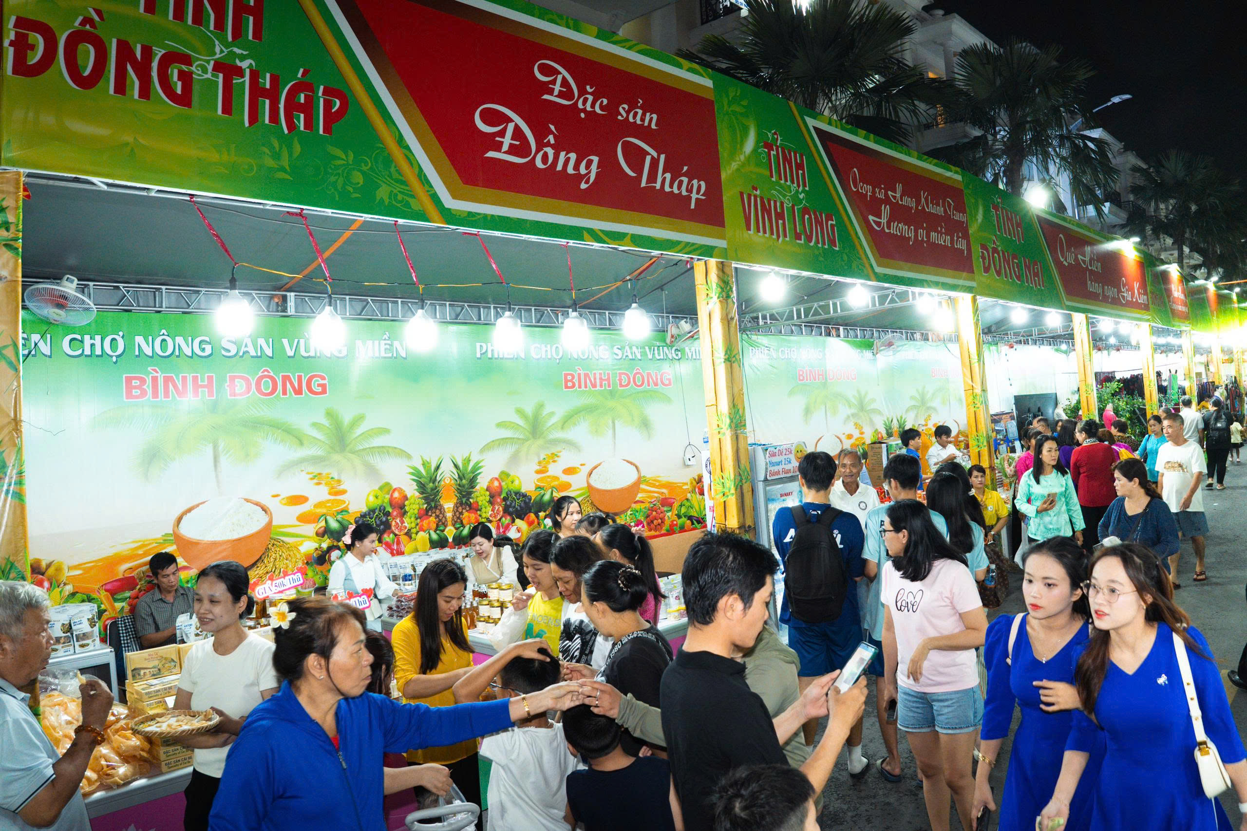 phiên chợ - Ảnh 4.