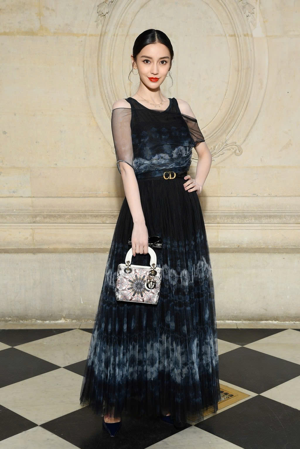 Nhan sắc Angelababy trên thảm đỏ sau 2 năm bị phong sát vì xem show thoát y - Ảnh 11.