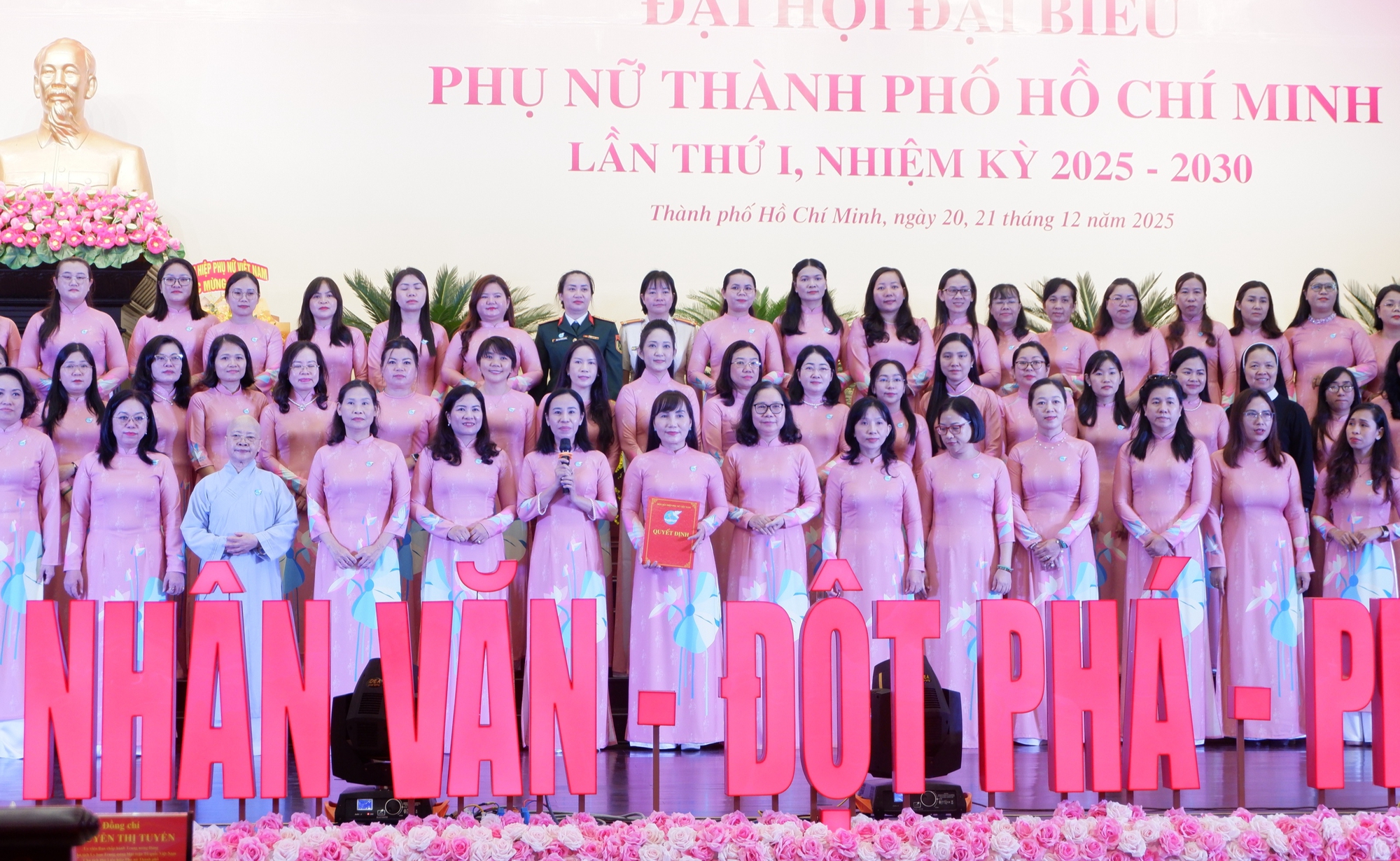 Bà Võ Ngọc Thanh Trúc làm Chủ tịch Hội Liên hiệp phụ nữ TP.HCM nhiệm kỳ 2025-2030 - Ảnh 1.