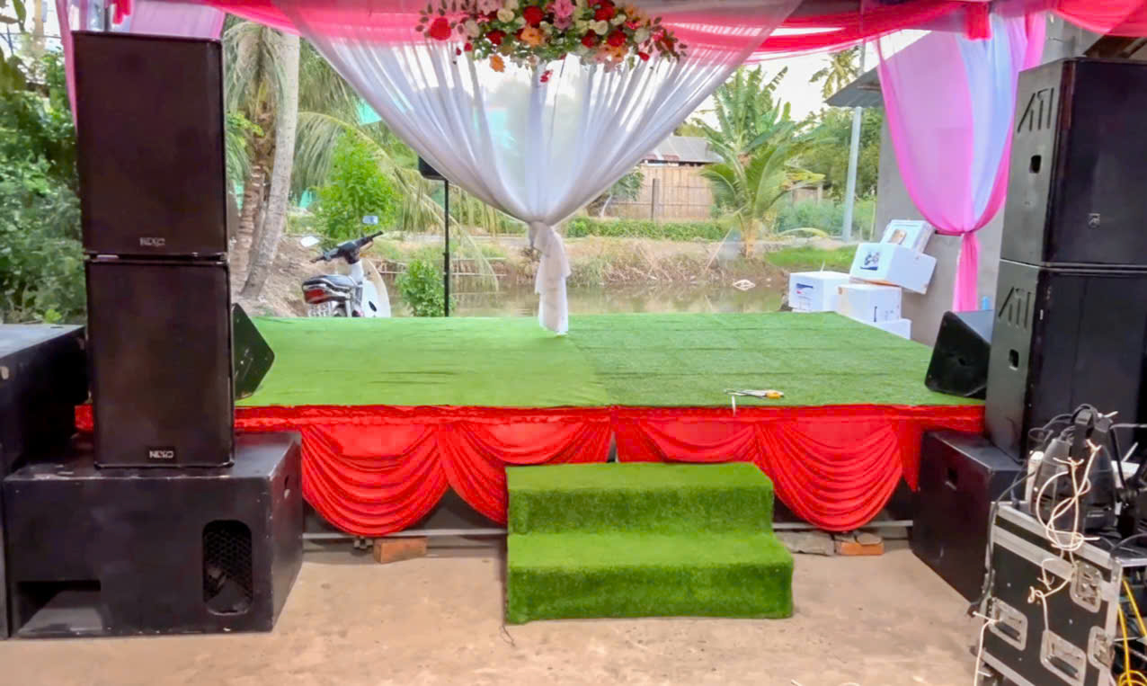 tiệc cưới - Ảnh 1.