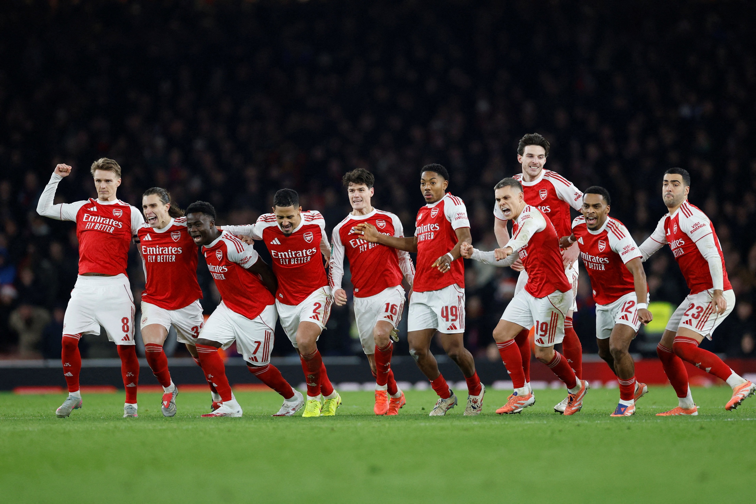 Thắng Crystal Palace, Arsenal vào bán kết Cúp liên đoàn gặp Chelsea