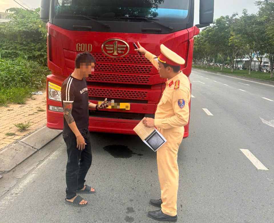 tài xế - Ảnh 4.