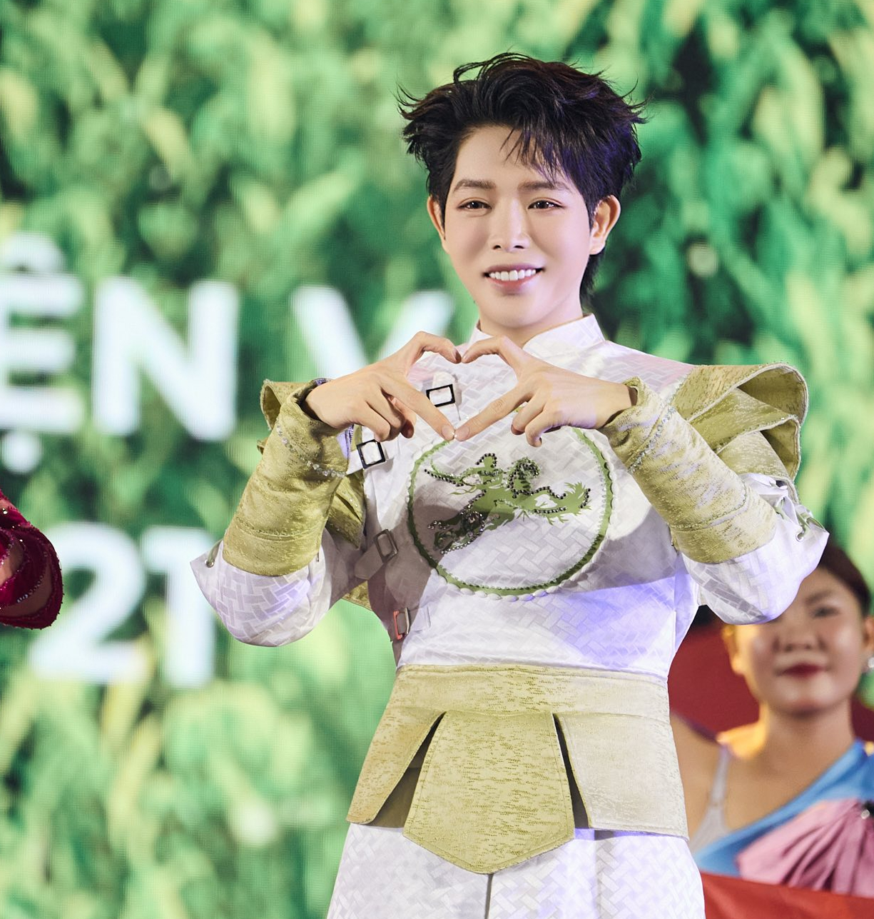 Đức Phúc - Ảnh 1.