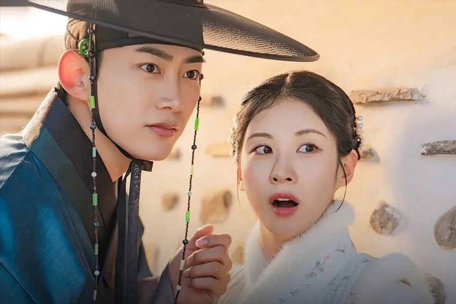 4 bộ phim chuyển thể từ webtoon hay không kém Dear X- Ảnh 10.