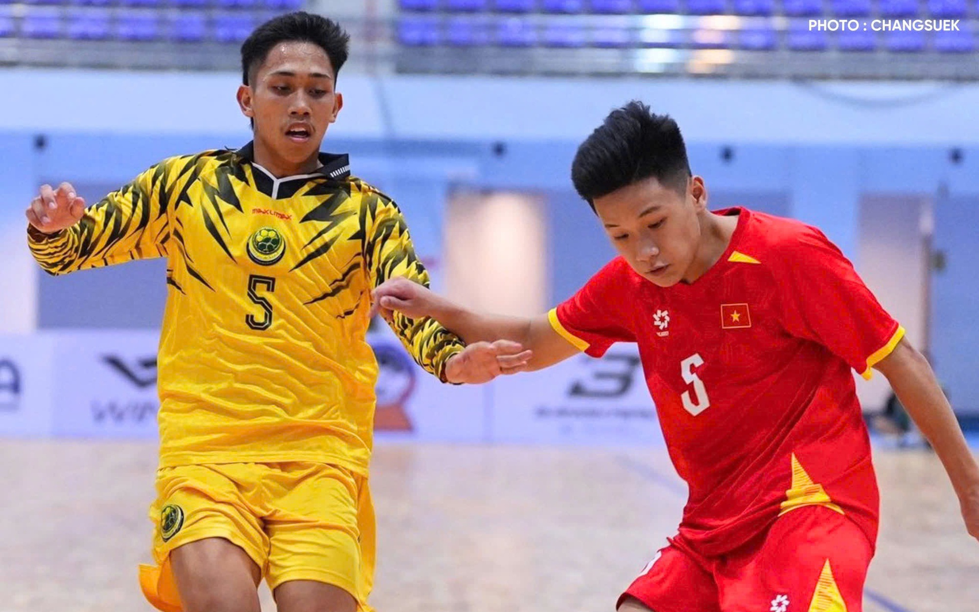Thua đậm Indonesia, U19 Futsal Việt Nam dừng chân ở bán kết- Ảnh 2.