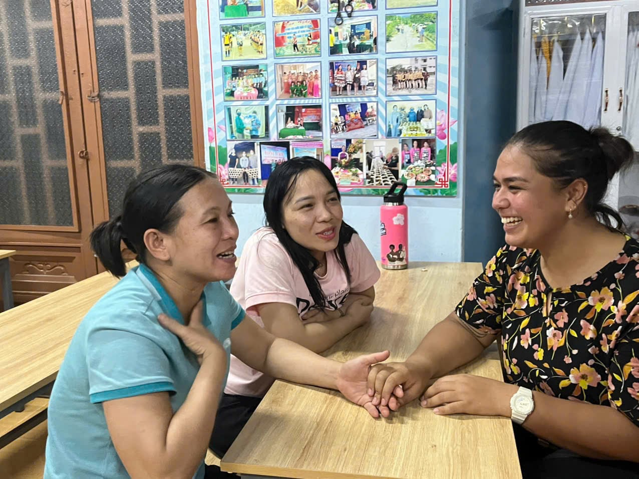 Da Nang man opens farm, offers free English classes for locals to boost community tourism- Ảnh 5.