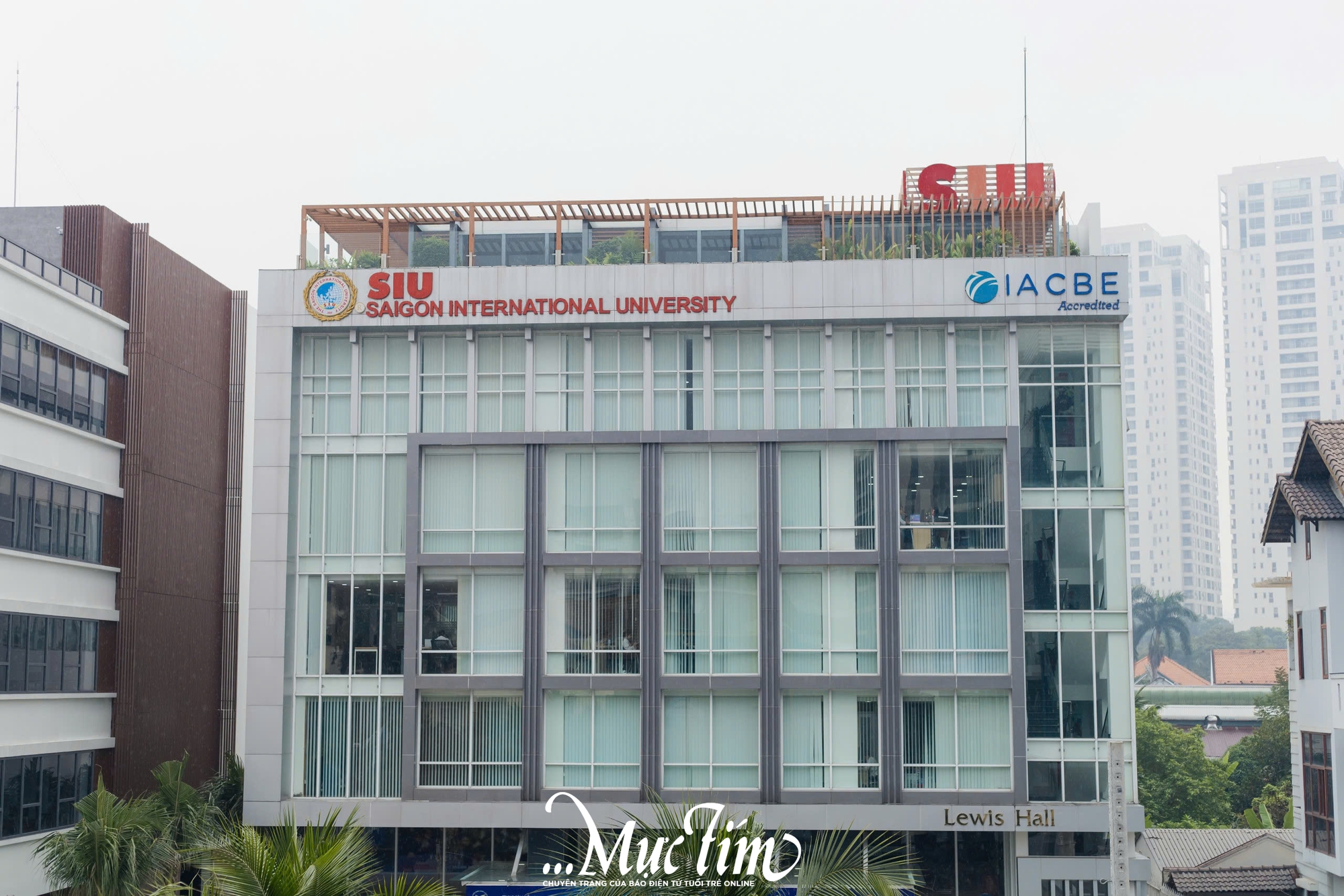 Review quán cà phê hot mạng xã hội của Trường đại học Quốc tế Sài Gòn- Ảnh 3.