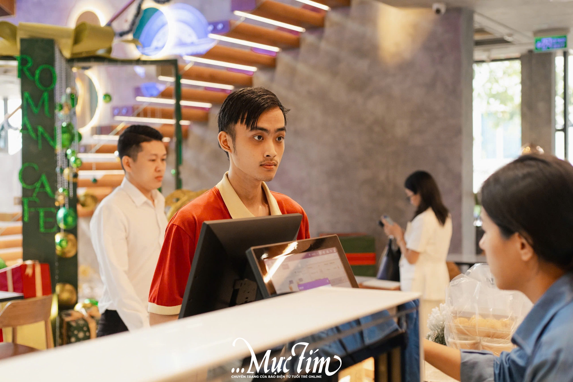 Review quán cà phê hot mạng xã hội của Trường đại học Quốc tế Sài Gòn- Ảnh 11.