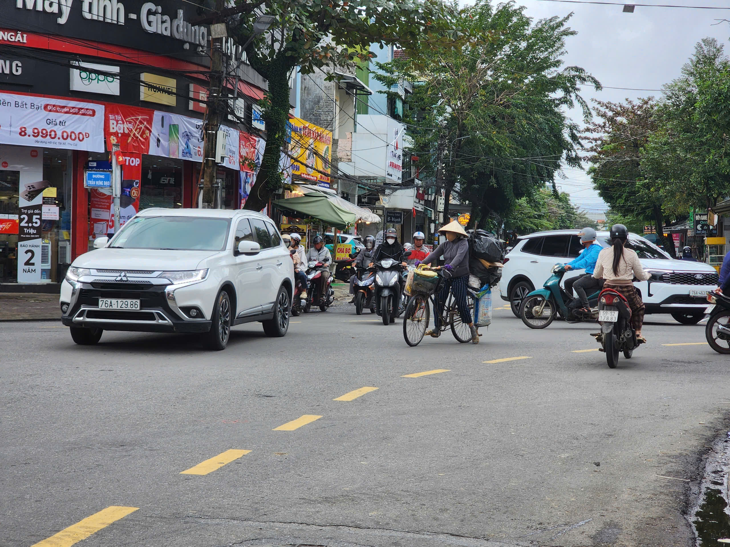 Quảng Ngãi - Ảnh 1.
