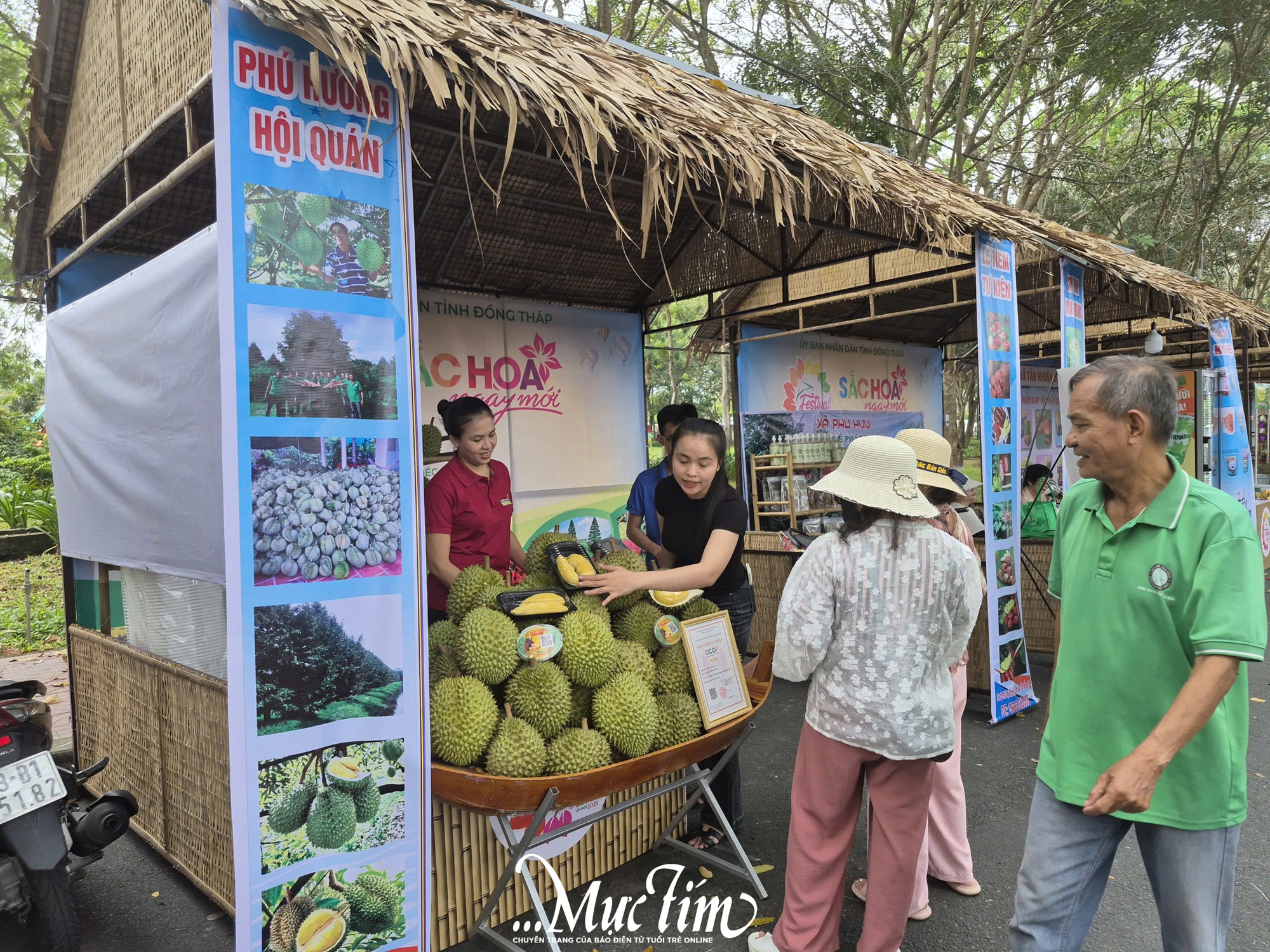 Cận cảnh không khí Festival hoa kiểng Sa Đéc lần thứ II trong ngày khai mạc- Ảnh 16.