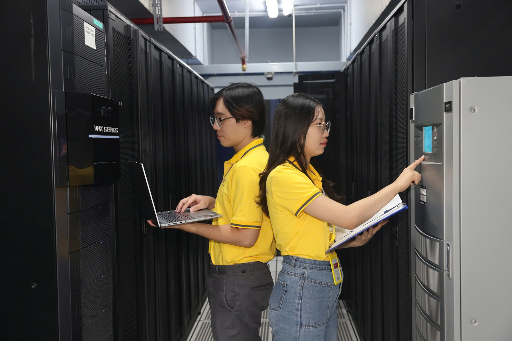 Vietnam Post - Ảnh 1.