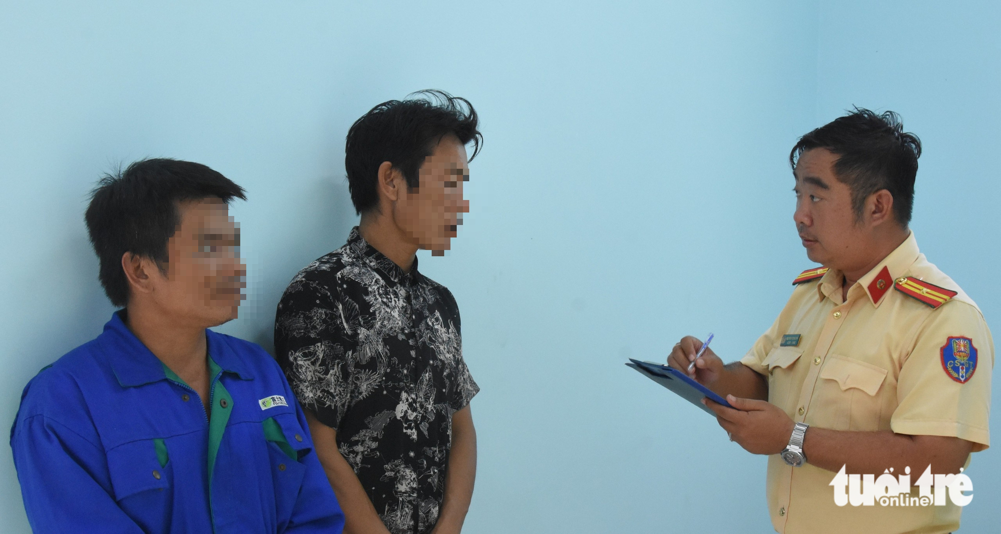 Thuyền trưởng và thuyền viên sử dụng ma túy khi đang lái sà lan - Ảnh 1.