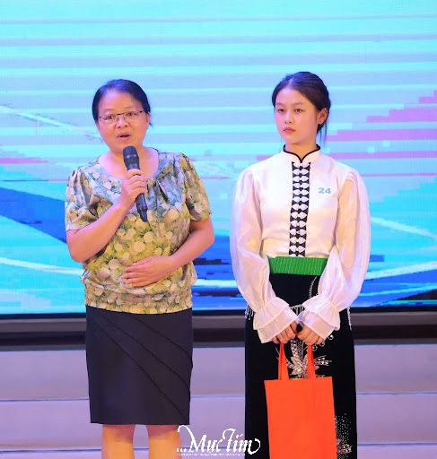 Học bổng Vì tương lai Việt Nam 2025: Hành trình yêu thương, sẻ chia, truyền cảm hứng - Ảnh 10.