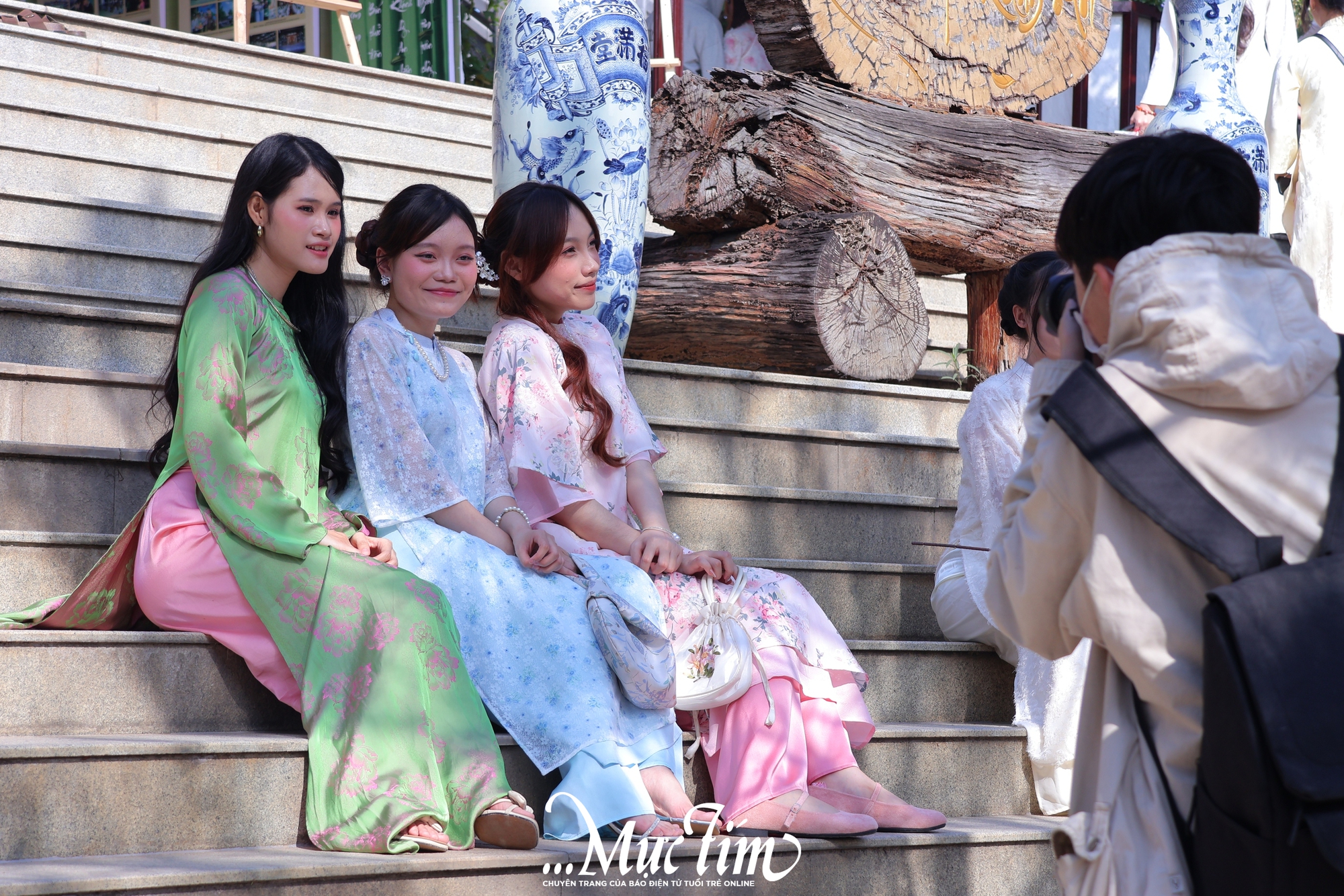 Tu viện Khánh An, tu viện Vĩnh Nghiêm: hai địa điểm chụp ảnh Tết cực hot năm 2026 - Ảnh 1.