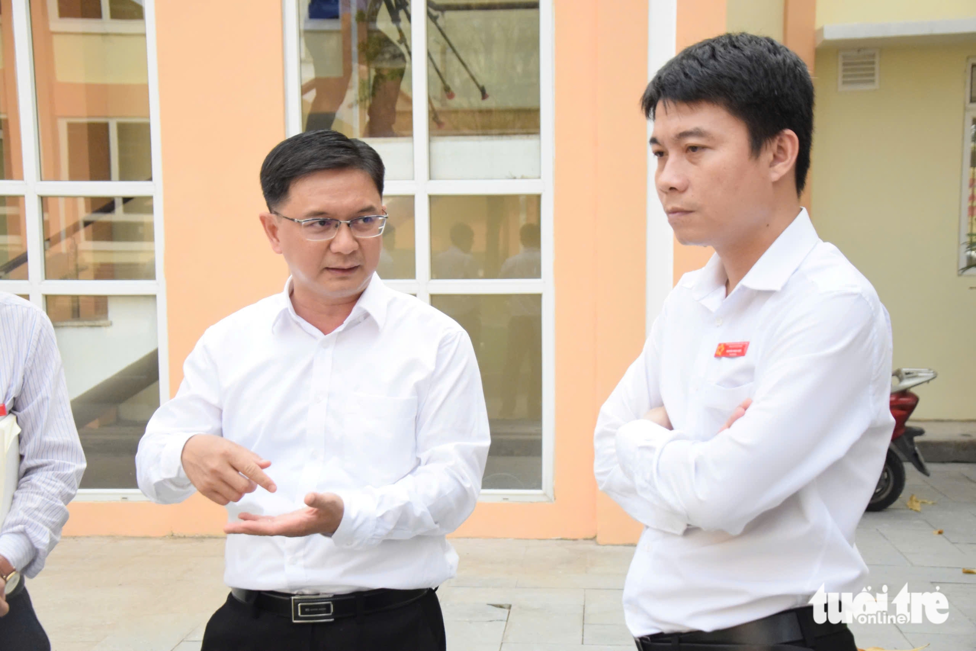 Phó chủ tịch UBND TP.HCM Nguyễn Mạnh Cường khảo sát Trung tâm Phục vụ hành chính công - Ảnh 6.