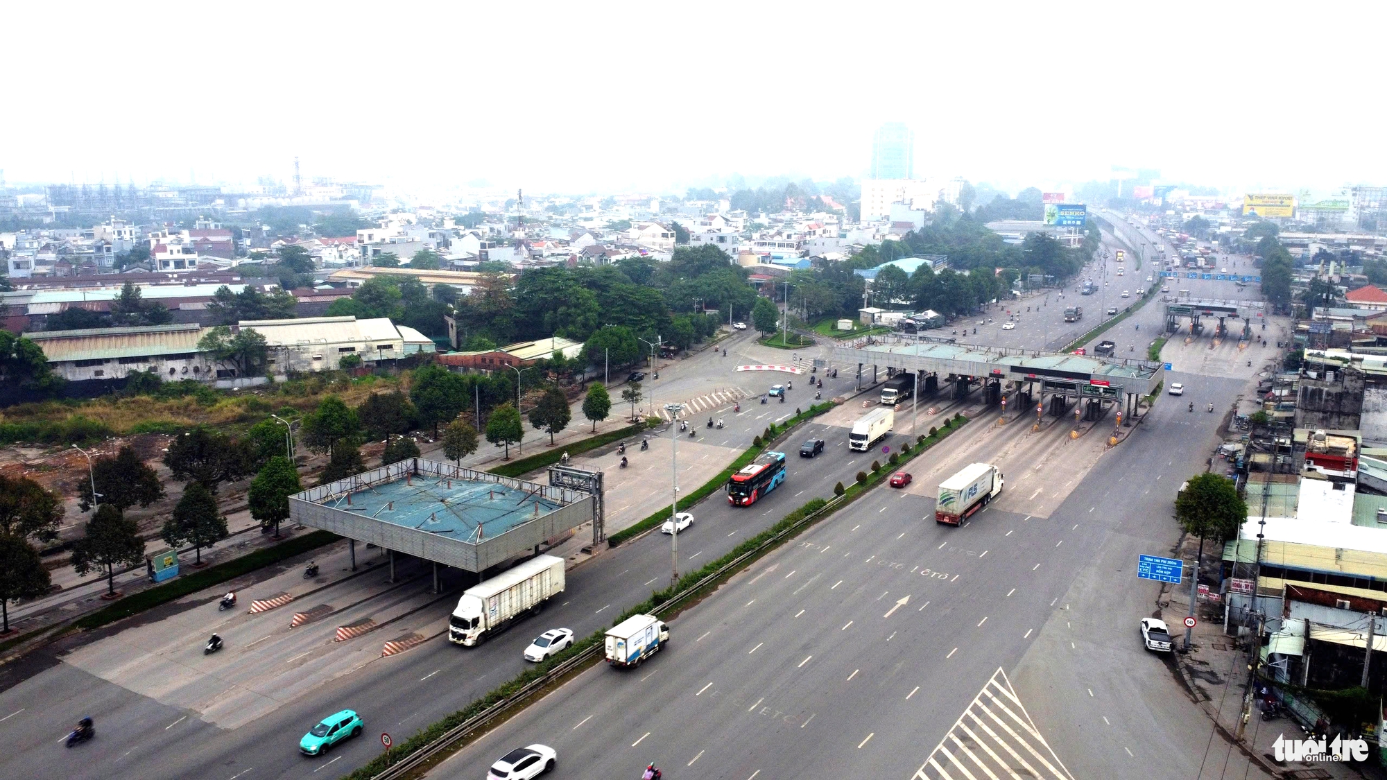 Đề nghị sớm bàn giao trạm thu phí cầu Đồng Nai để tháo dỡ - Ảnh 1.