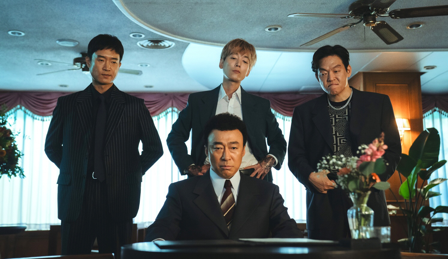 Tết dương lịch ra rạp xem gì? - Ảnh 3.