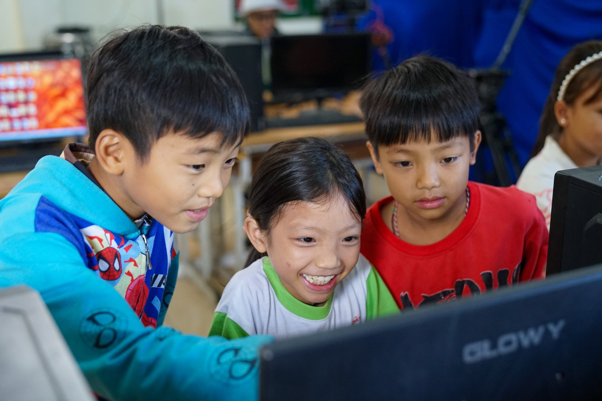 Sợi cáp mở ra bầu trời: Từ lớp học vùng cao đến sự vinh danh châu Á - Ảnh 3.