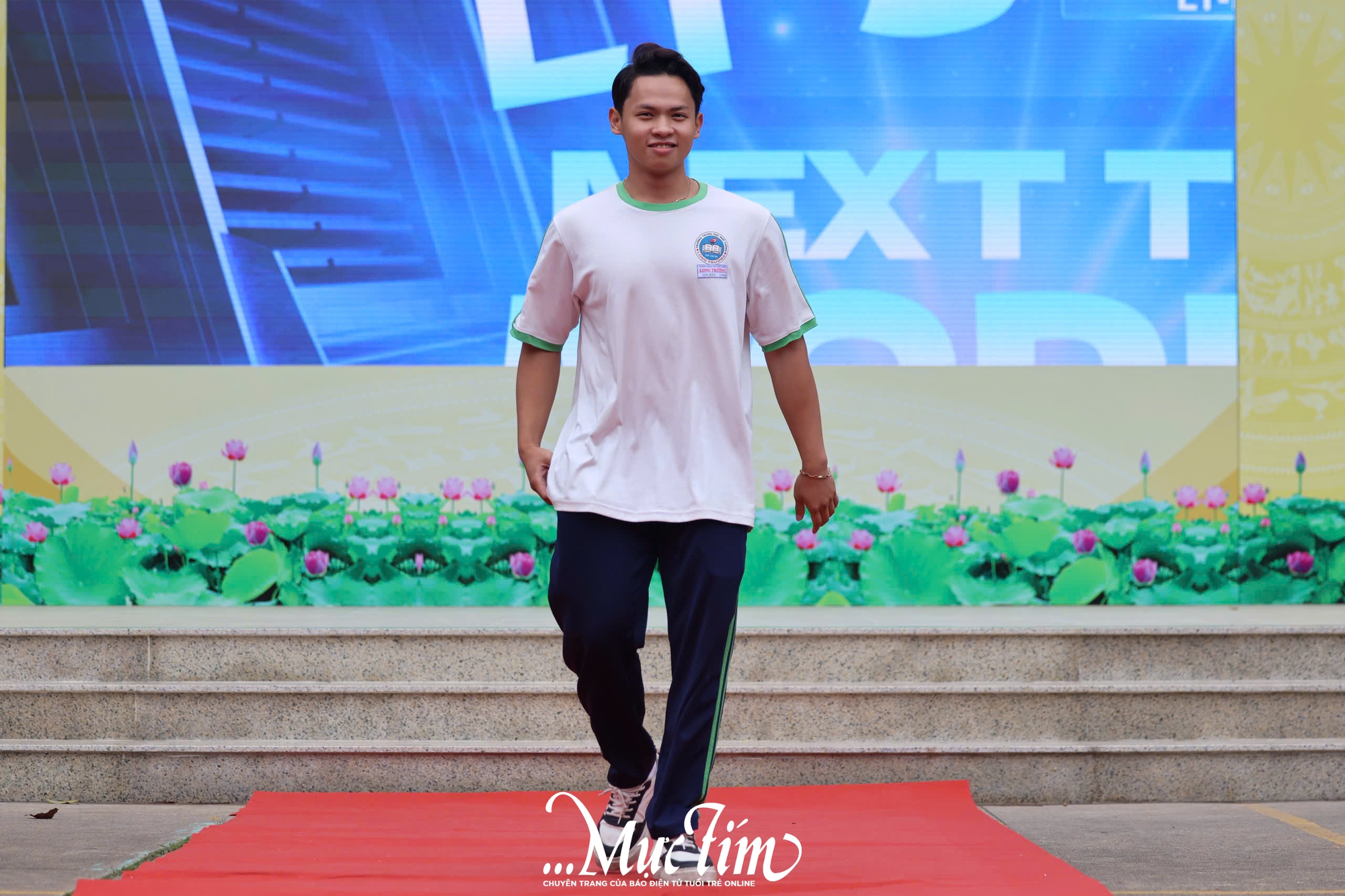 'Xé túi mù' những giờ ra chơi không điện thoại thú vị của teen Trường THPT Long Trường - Ảnh 8.