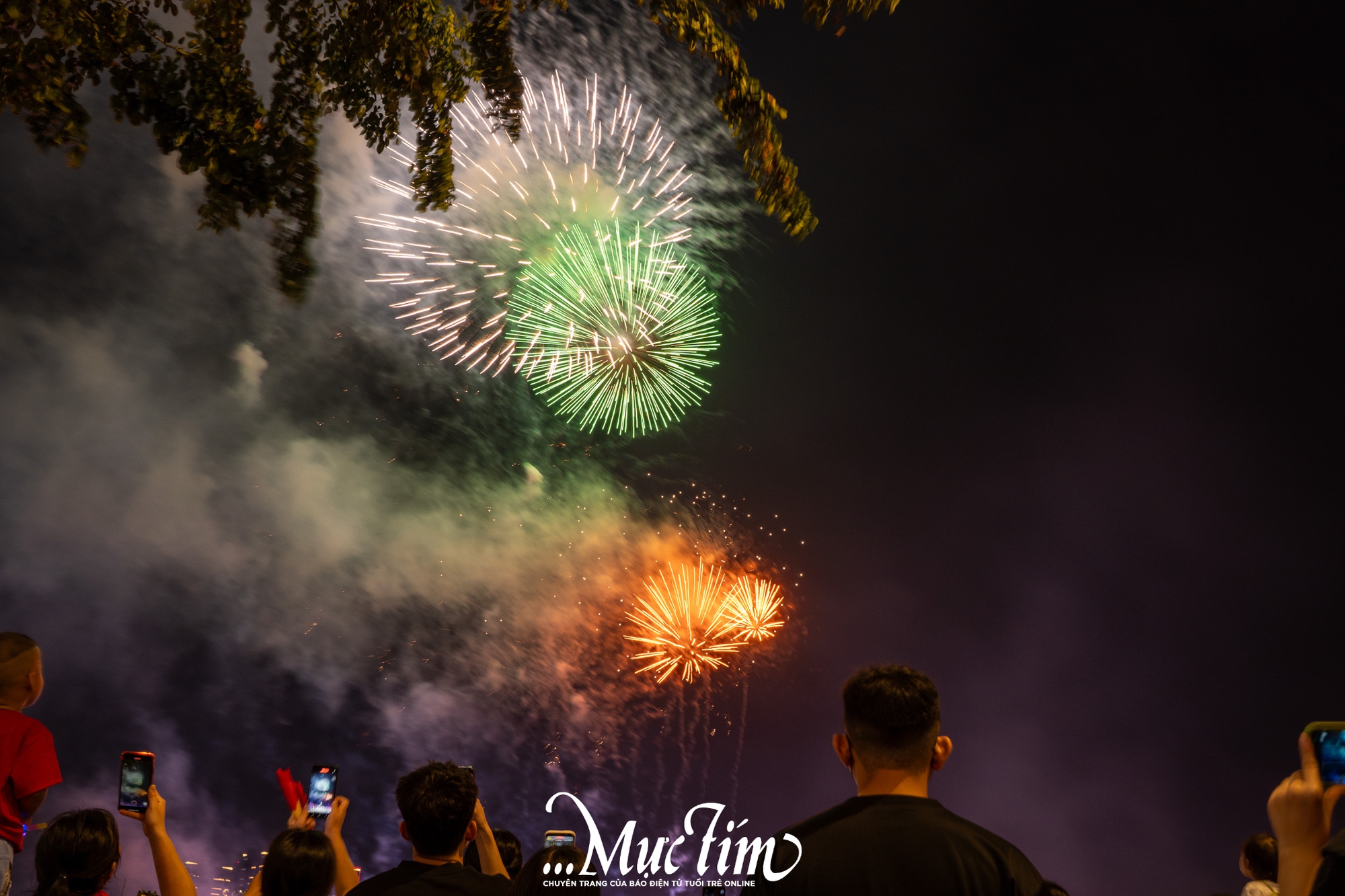 TP.HCM có những địa điểm nào tổ chức countdown chào năm mới 2026? - Ảnh 5. TP.HCM có những địa điểm nào tổ chức countdown chào năm mới 2026? - Ảnh 4.