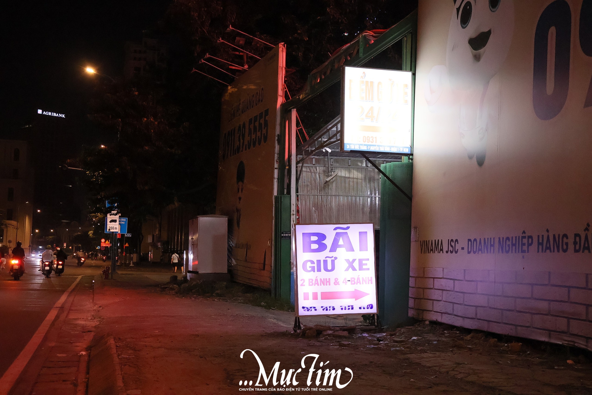 Tổng hợp các điểm gửi xe khi đi countdown chào năm mới 2026 tại TP.HCM - Ảnh 5.