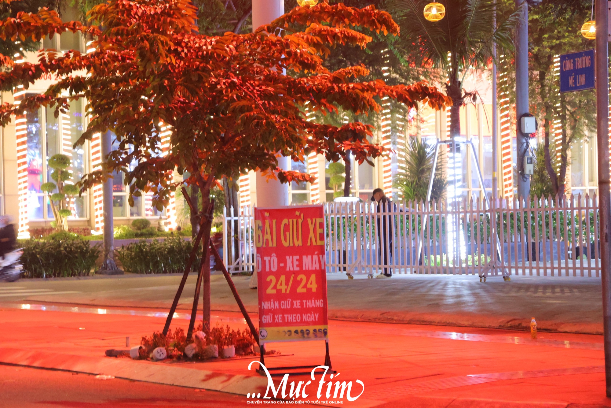 Tổng hợp các điểm gửi xe khi đi countdown chào năm mới 2026 tại TP.HCM - Ảnh 10.